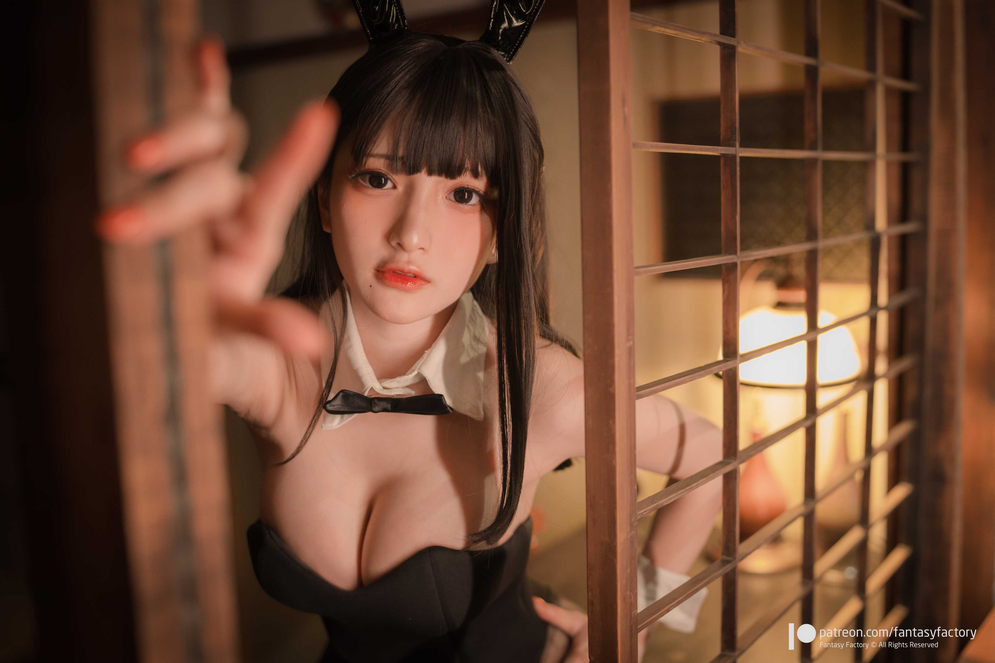 小 丁 (Fantasy Factory) Patreon Cosplay Leaks.